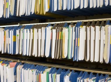 Jednostka dominująca wyższego szczebla - definicja pojęcia
