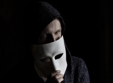 Opłaty ukryte - czym są? Definicja pojęcia