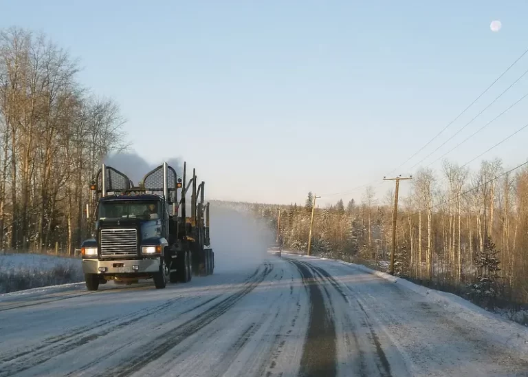 5 wskazówek dotyczących konserwacji ciężarówki w sezonie zimowym